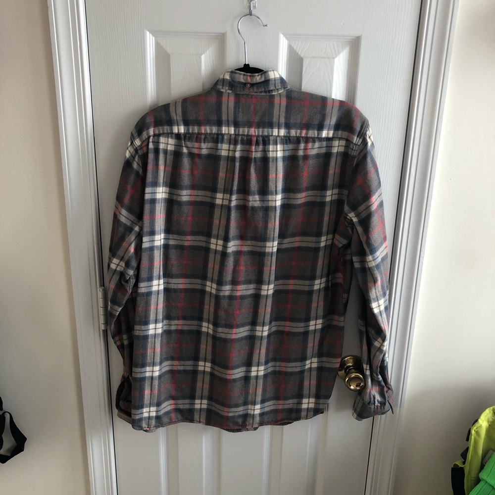 🔥Men’s J. Crew long sleeve button up 🔥🔥🔥 - Picture 4 of 5